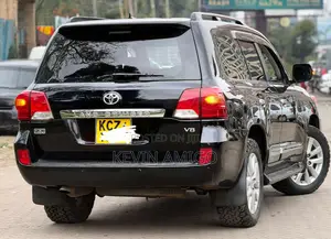 Toyota Land Cruiser 4.6 V8 ZX 2012 Black