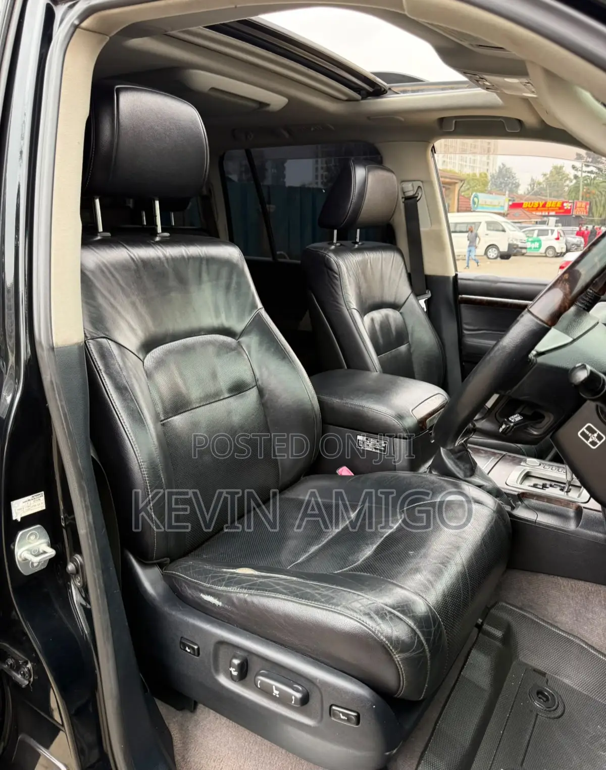 Toyota Land Cruiser 4.6 V8 ZX 2012 Black