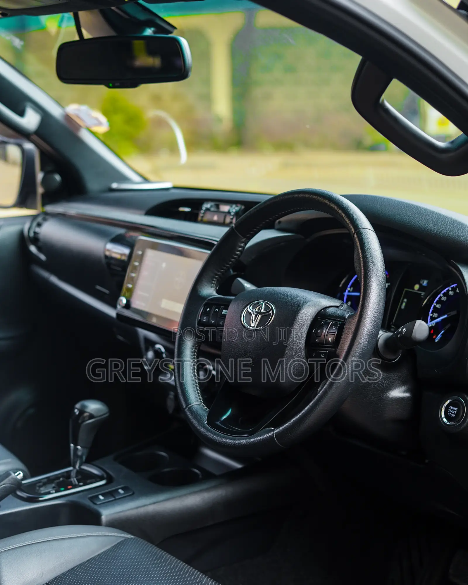 Toyota Hilux Revo Double Cab Deisel 2.8 AWD 2022 White