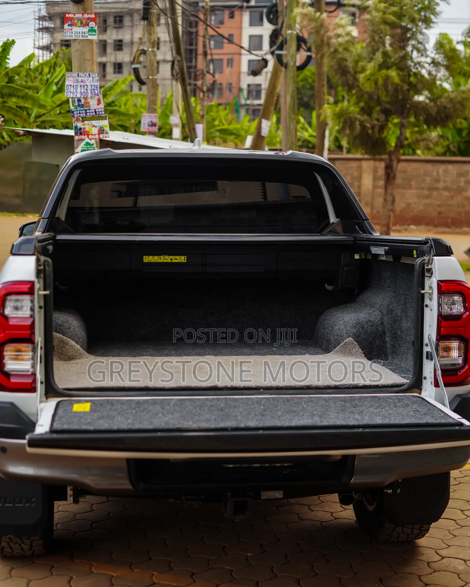Toyota Hilux Revo Double Cab Deisel 2.8 AWD 2022 White