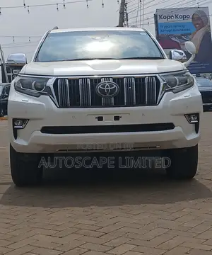 Toyota Land Cruiser Prado 2019 White