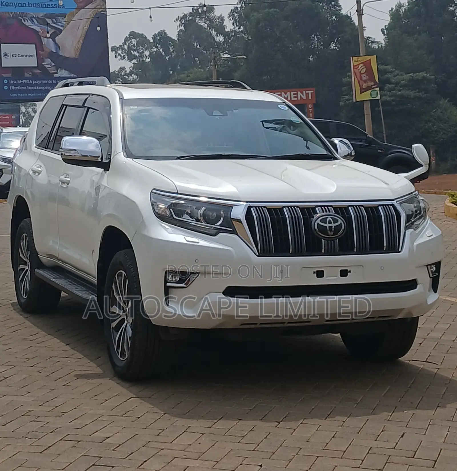 Toyota Land Cruiser Prado 2019 White
