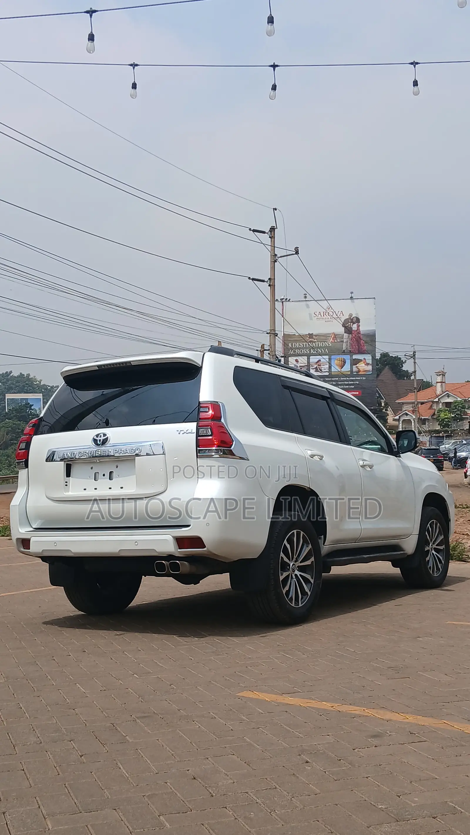 Toyota Land Cruiser Prado 2019 White