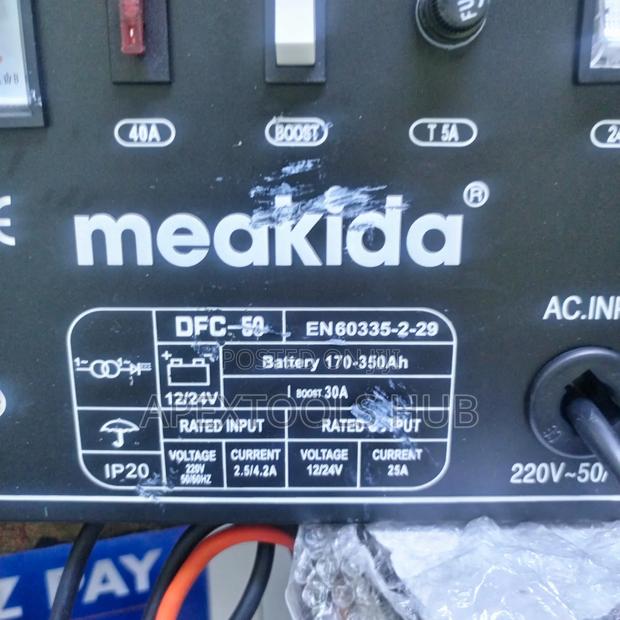 Meakida DFC-50 Battery Charger