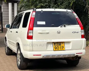 Honda CR-V 2006 White