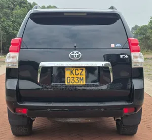 Toyota Land Cruiser Prado 2013 Black