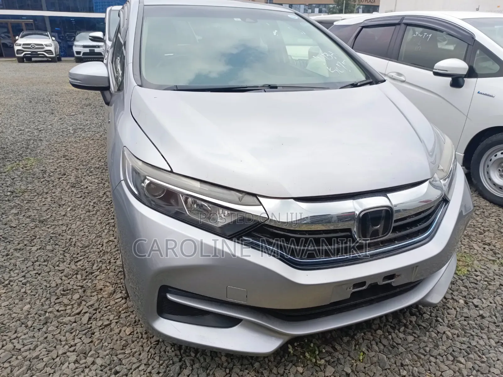 Honda Fit Shuttle 2019 Silver