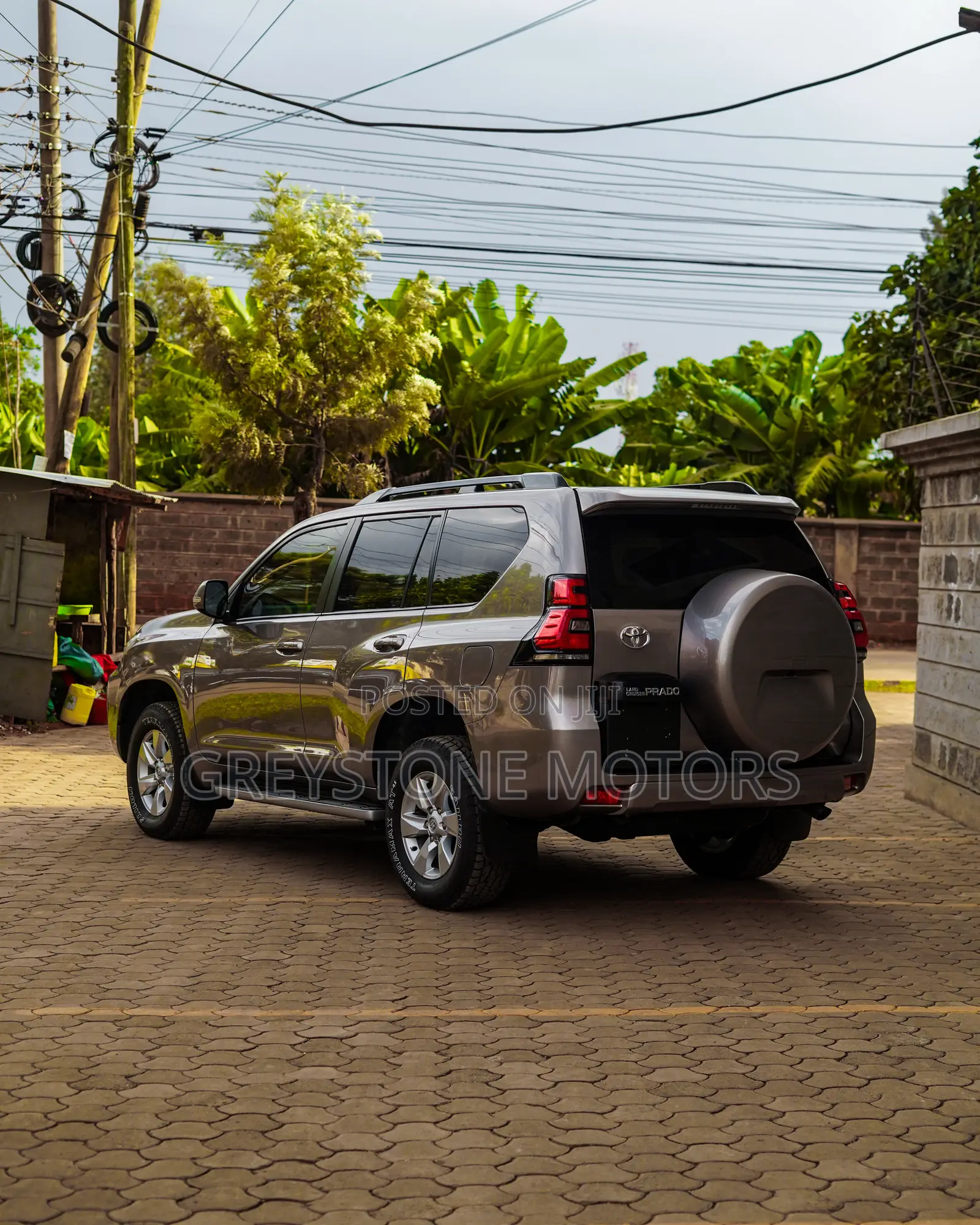 Toyota Land Cruiser Prado 3.0 172hp 2018 Gray