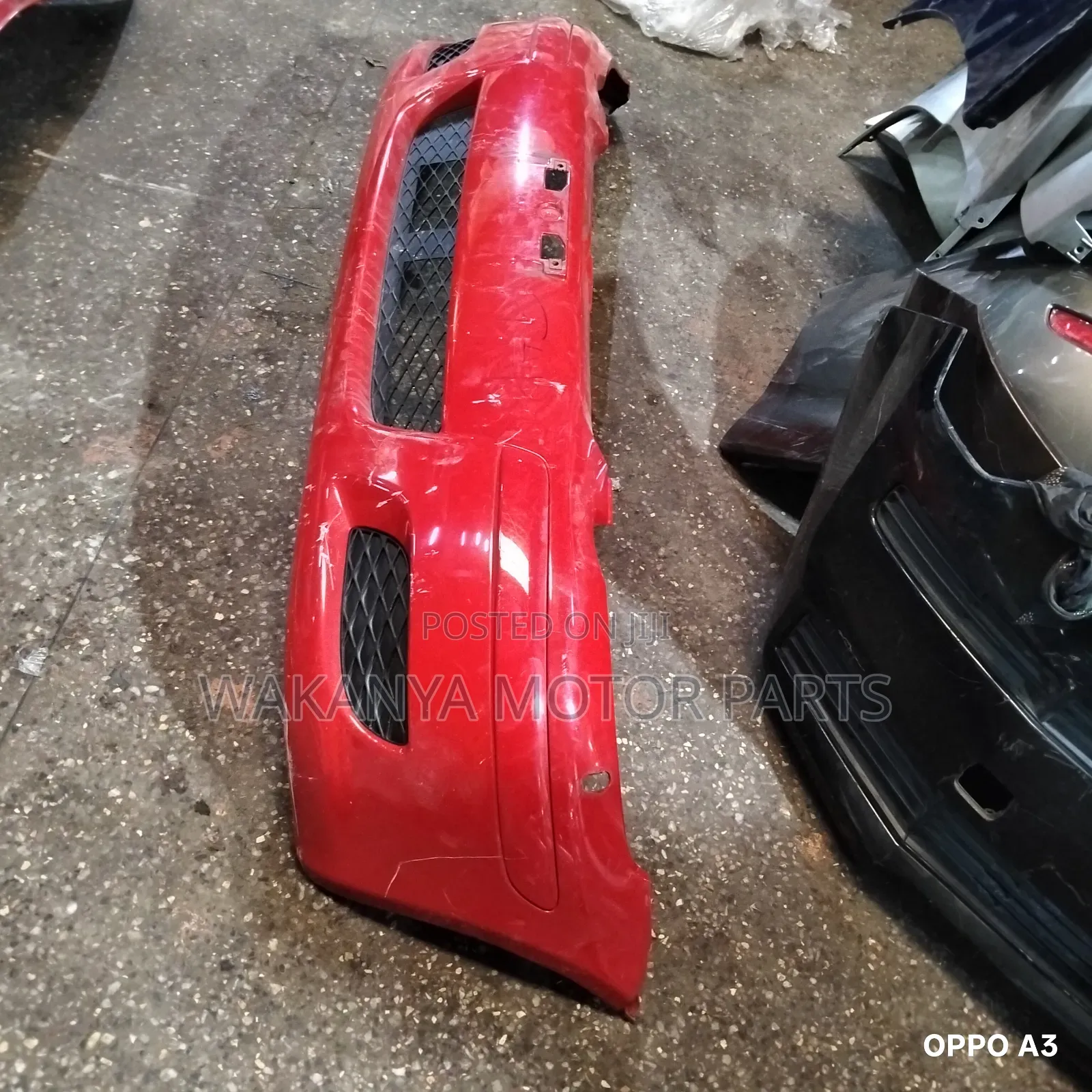Toyota Vitz Front Bumper Model 2003/2004. Ex Japan