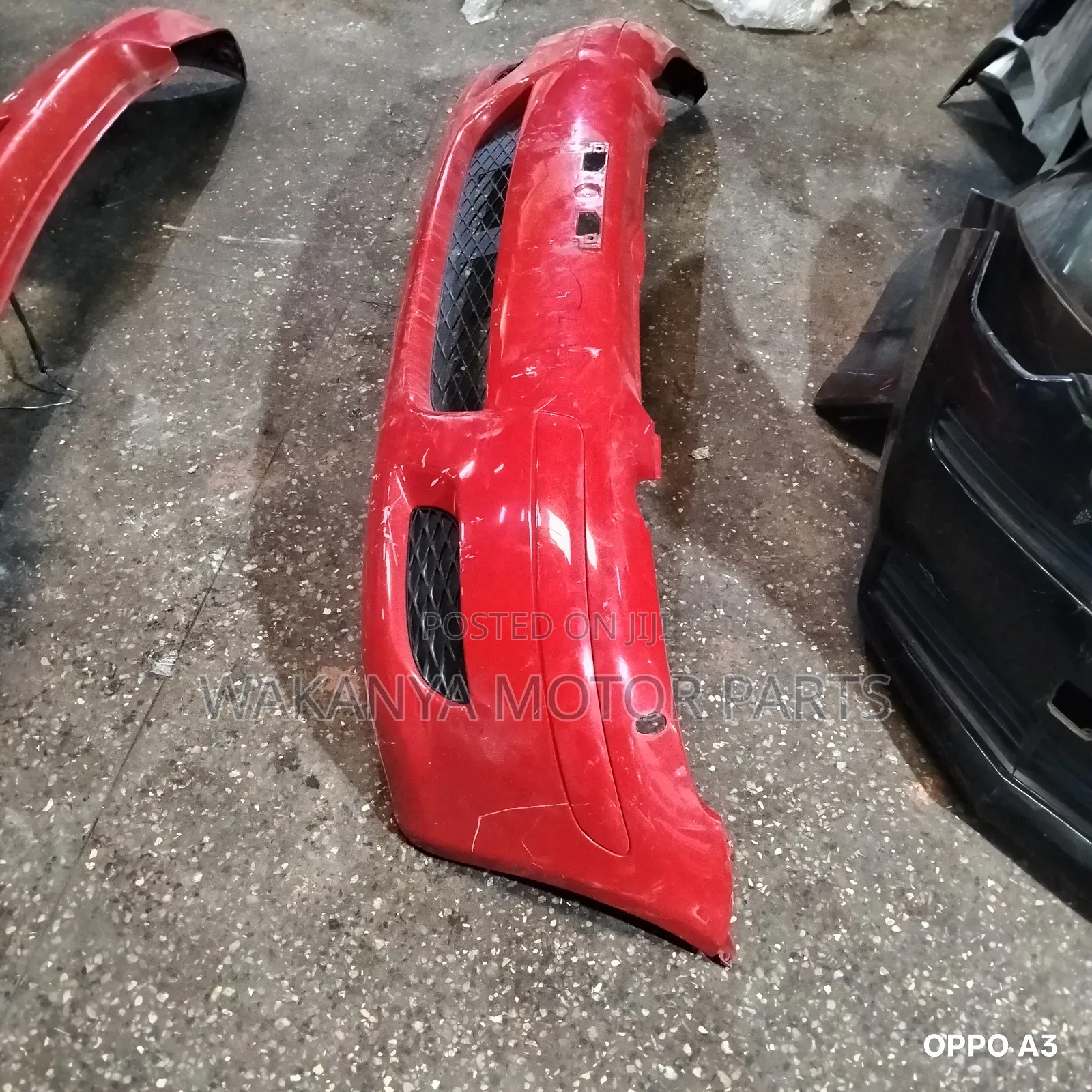 Toyota Vitz Front Bumper Model 2003/2004. Ex Japan