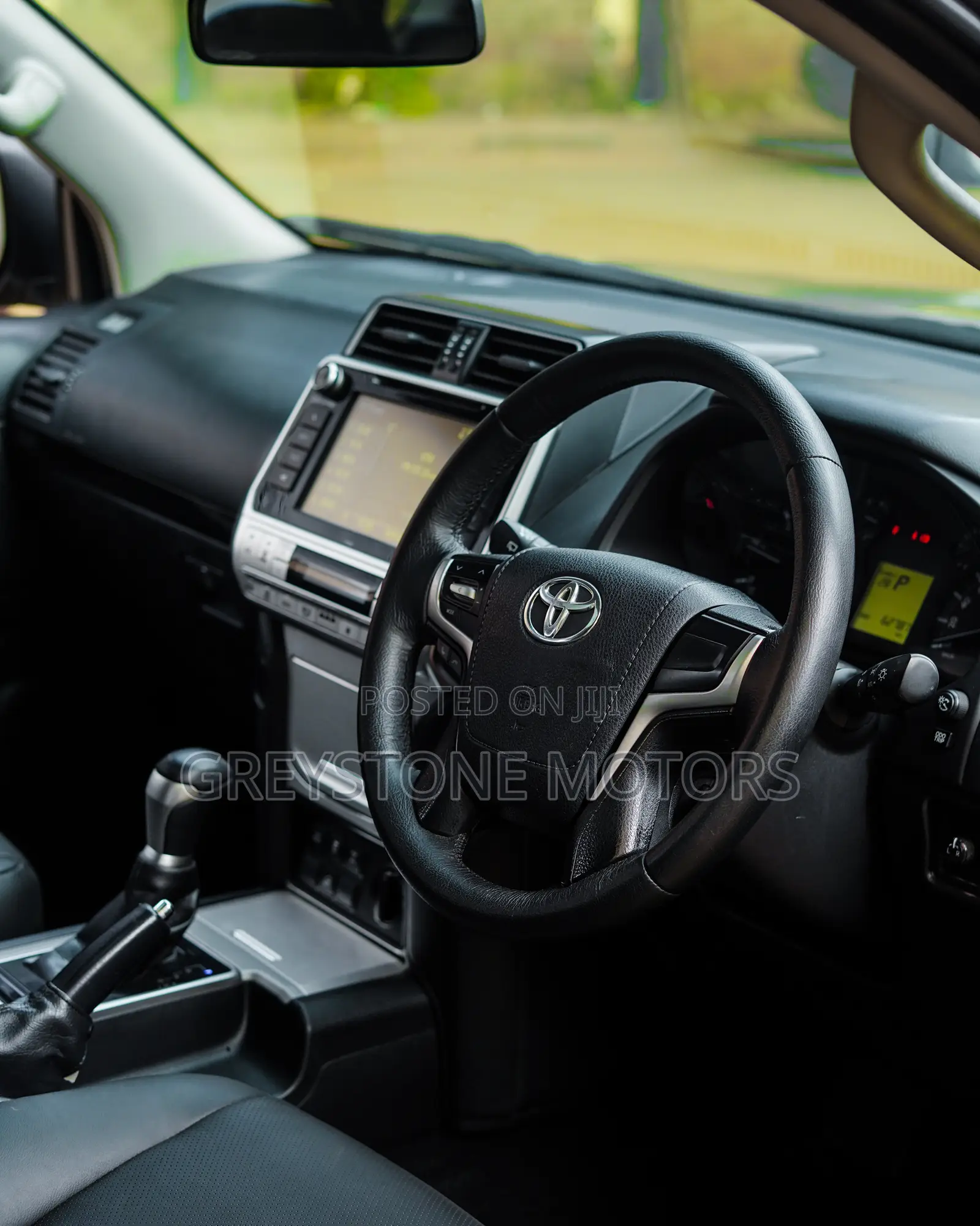 Toyota Land Cruiser Prado 3.0 172hp 2018 Gray