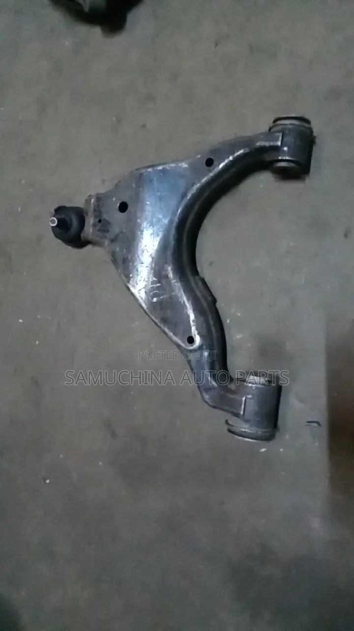 Front Lower Control Arm Land Cruiser Prado 120