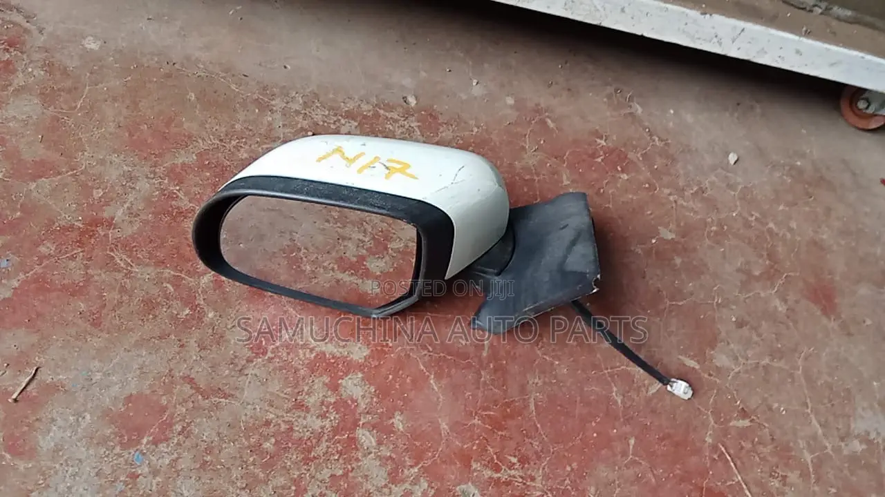 Side Mirror Nissan Latio N17