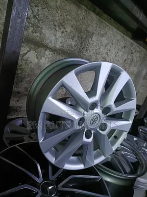 Land Cruiser V8 Rims Size 20