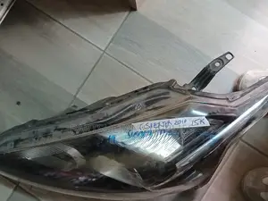 LHS Toyota Sienta 2016 Headlight