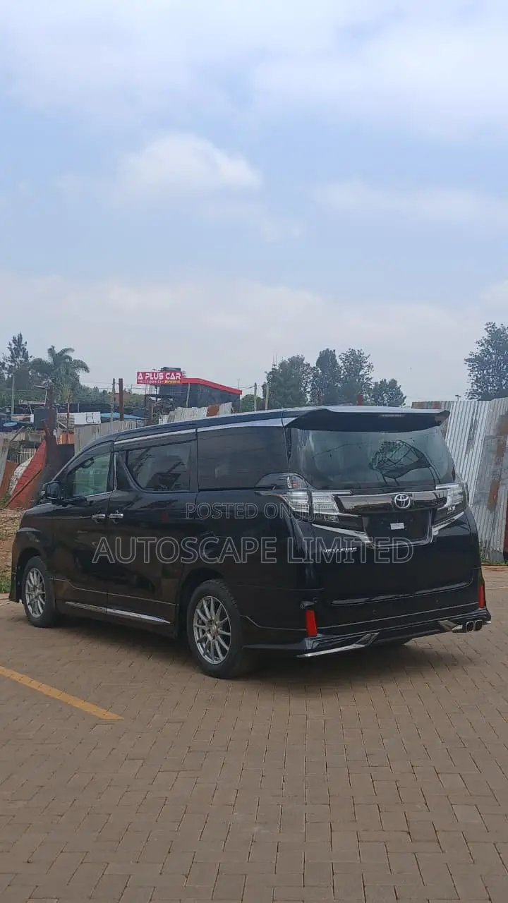 Toyota Vellfire 2019 Brown