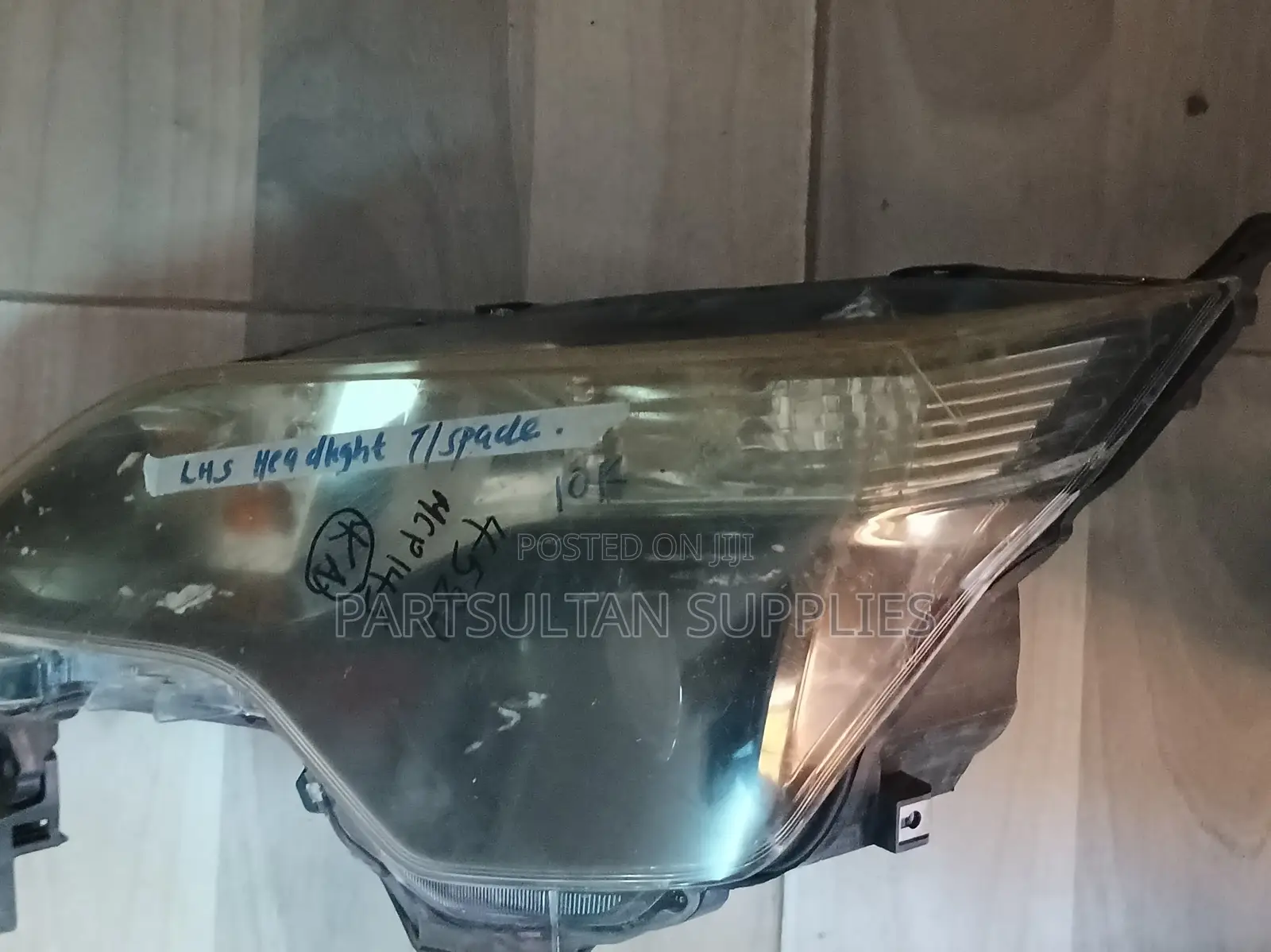 LHS Toyota Spade Headlight