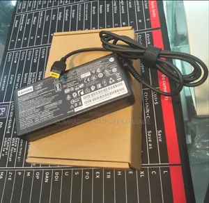 Lenovo USB 135 Watts Adapter