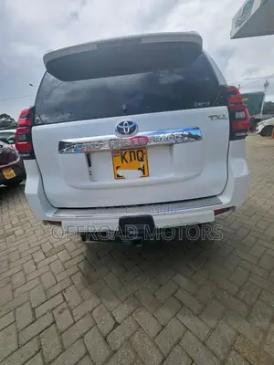 Toyota Land Cruiser Prado 2020 White