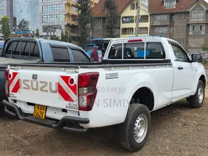 Isuzu D-MAX 2025 Black