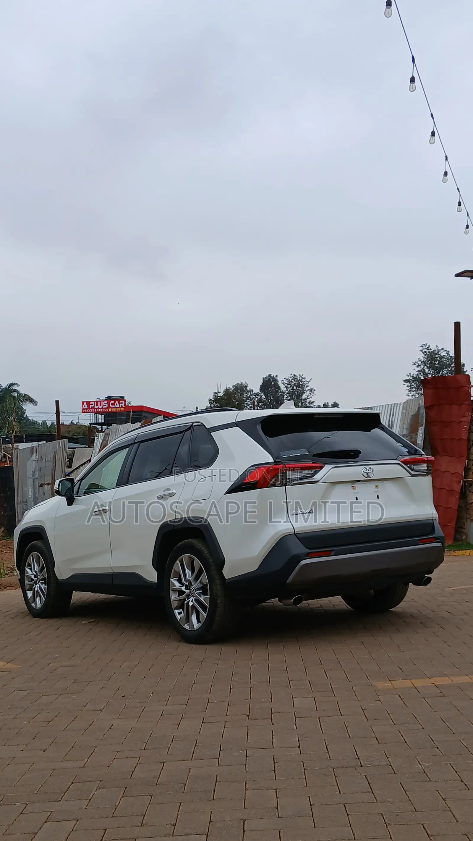Toyota RAV4 2020 White