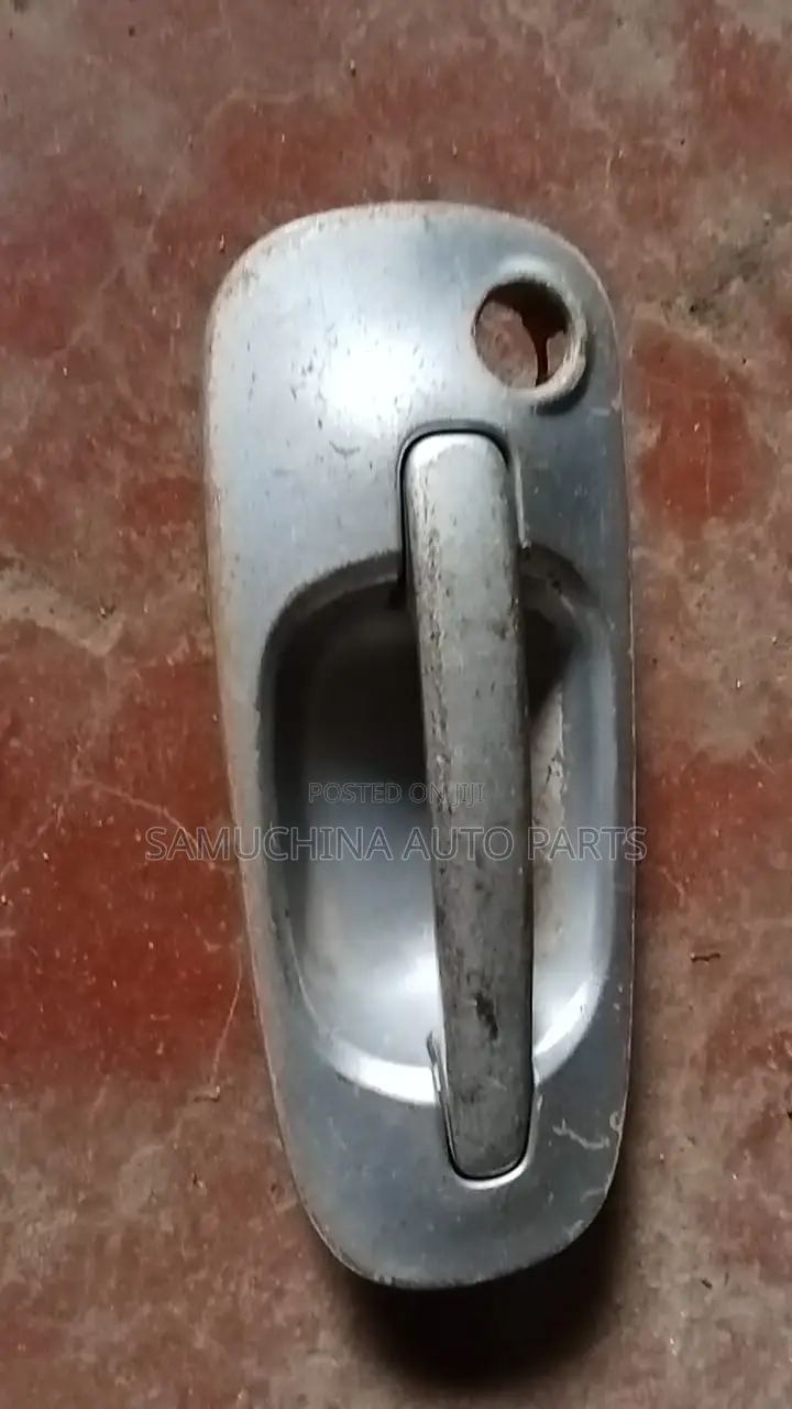 Outer Handle Subaru Impreza Gg2/ Gg3