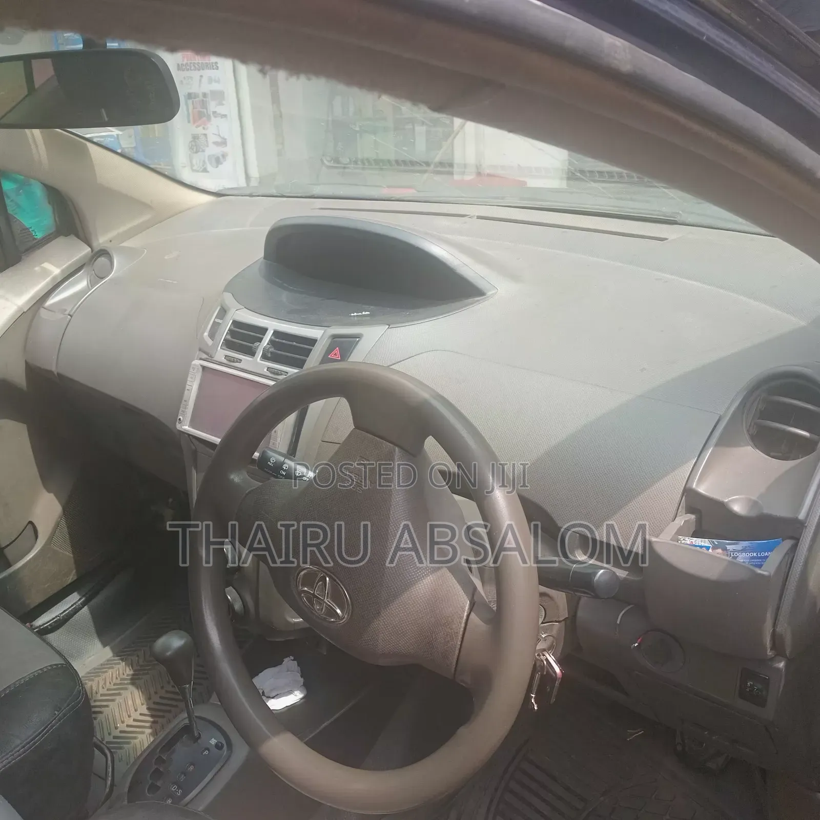 Toyota Vitz 2009 Blue