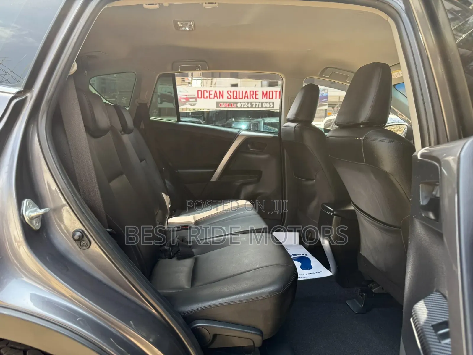Toyota RAV4 2015 Gray