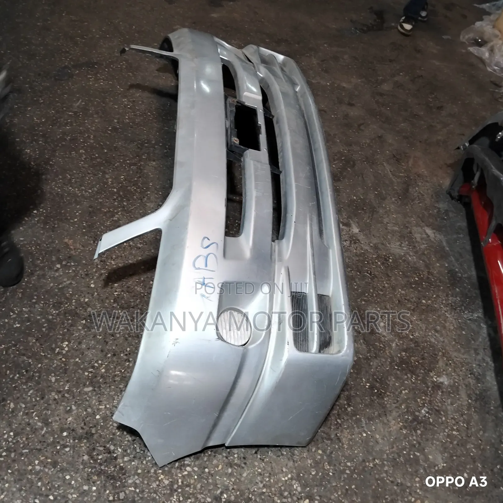 Toyota Noah Model 2002/2003 Front Bumper, Ex Japan