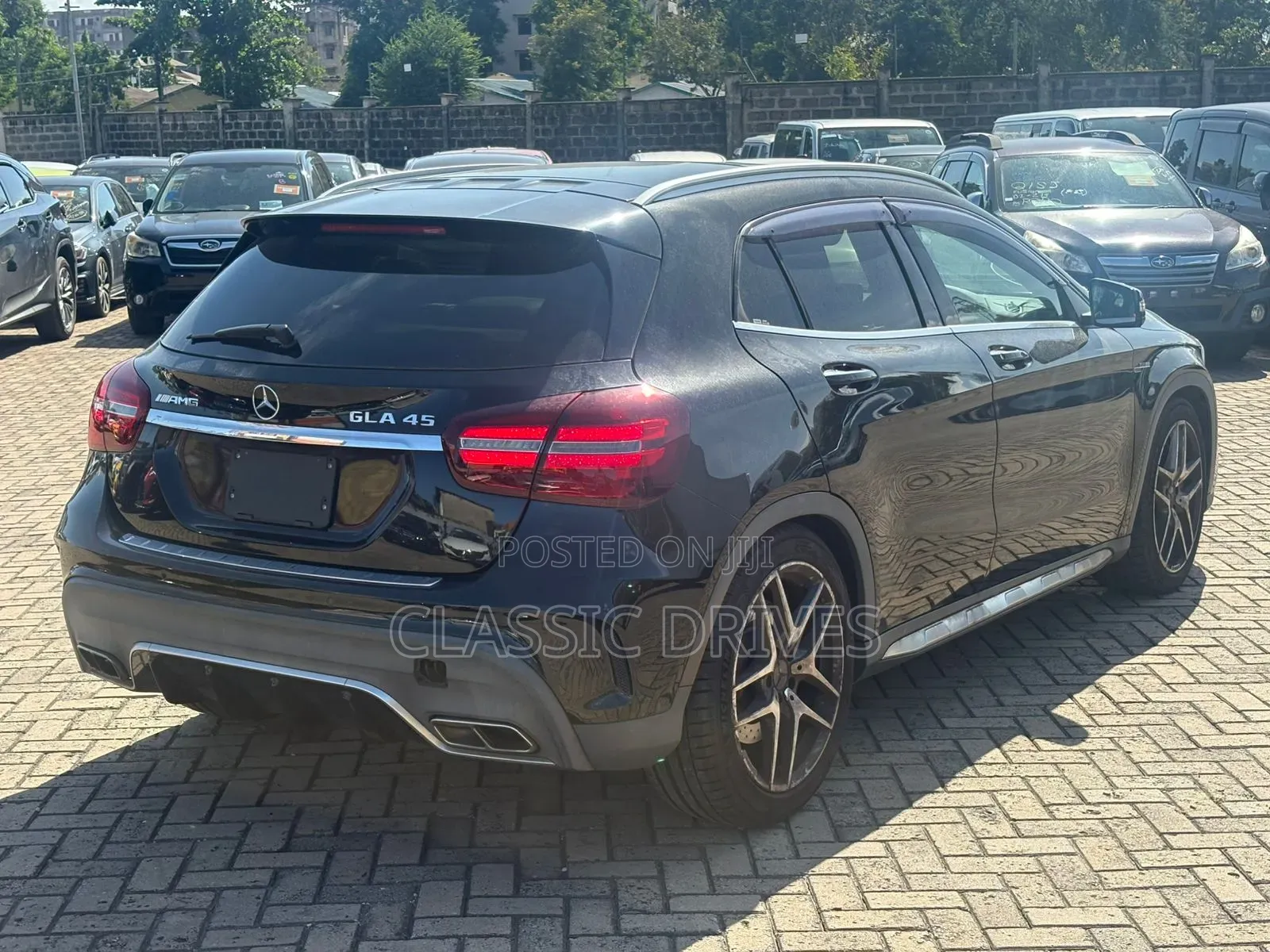 Mercedes-Benz GLA-Class 2019 Black