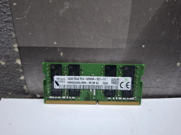 SK Hynix 16GB 2Rx8 PC4-3200AA-SE1-11 Laptop Ram