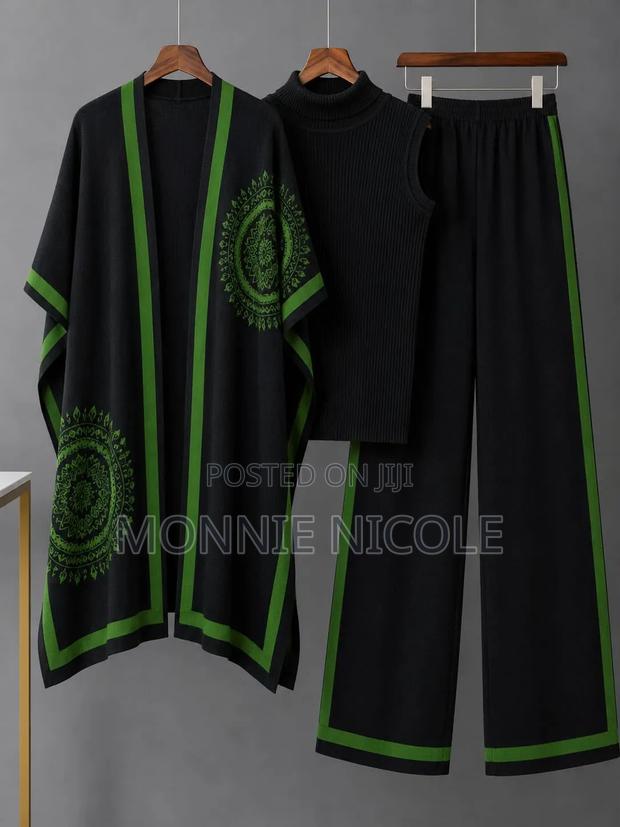 Ladies Winter Warm 3pc Outfit - thumbnail 2