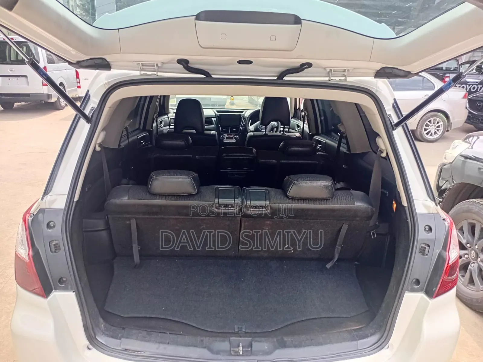 Subaru Exiga 2012 White