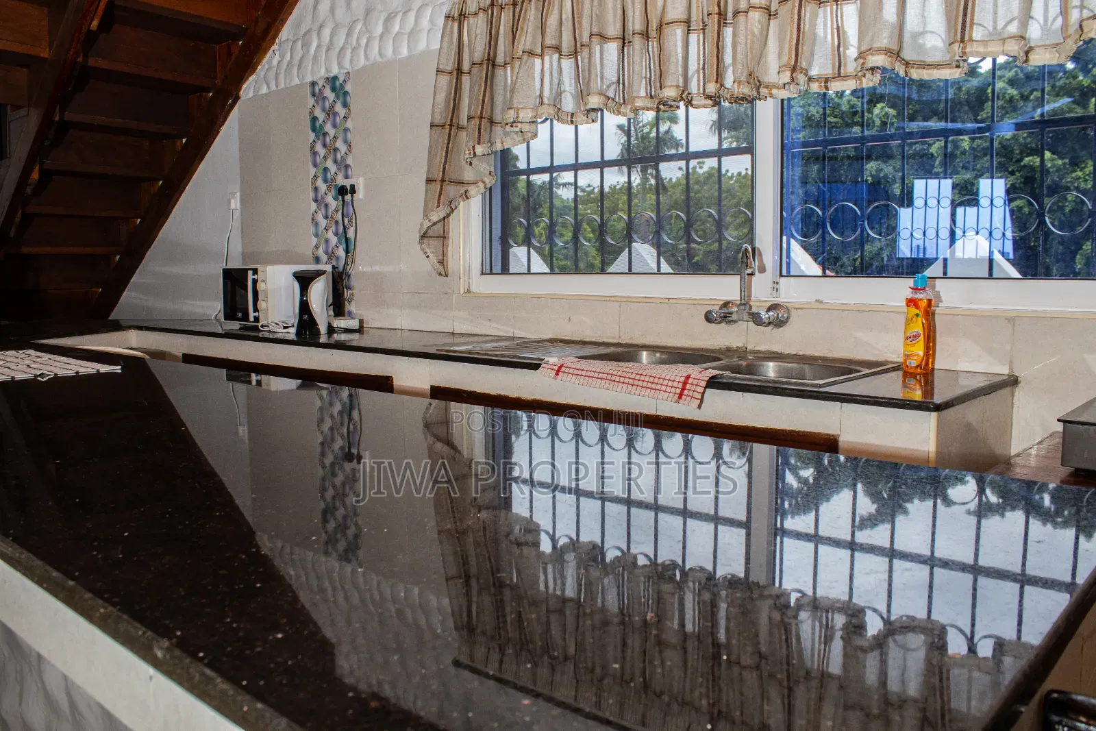 Furnished 4bdrm Penthouse in Ragatira Estate, Mshomoroni for sale