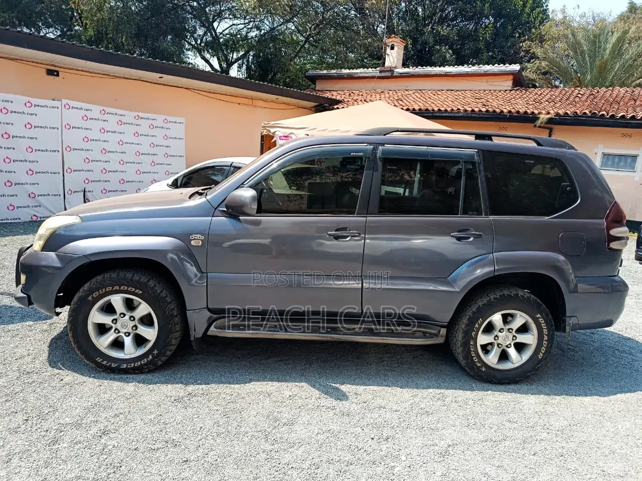 Toyota Land Cruiser Prado 2005 Black