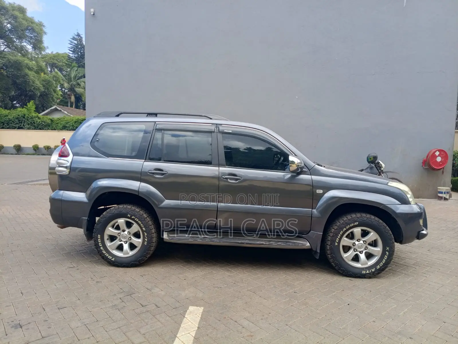 Toyota Land Cruiser Prado 2005 Black