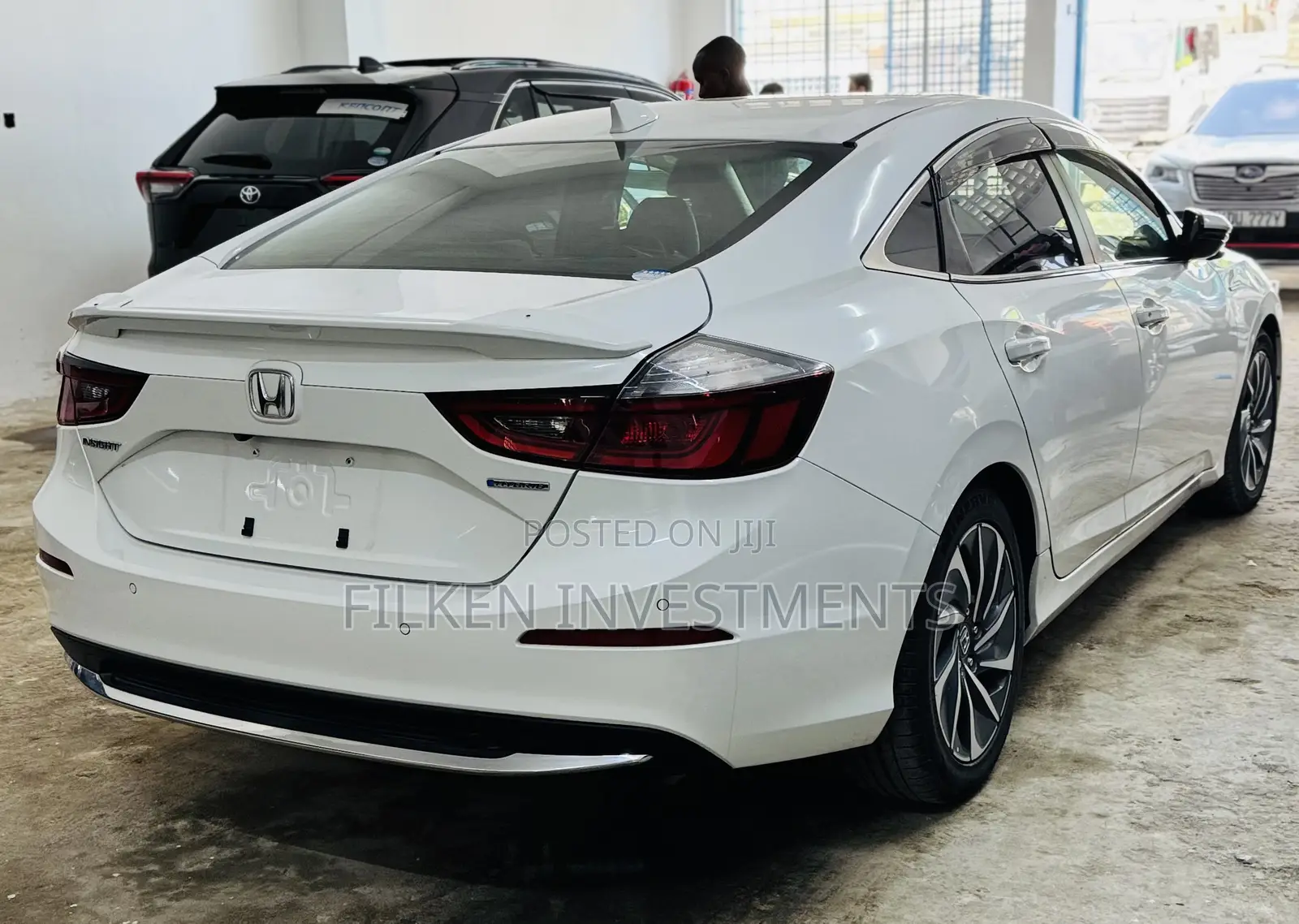 Honda Insight Touring 2019 White
