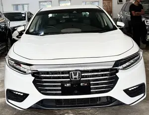 Honda Insight Touring 2019 White