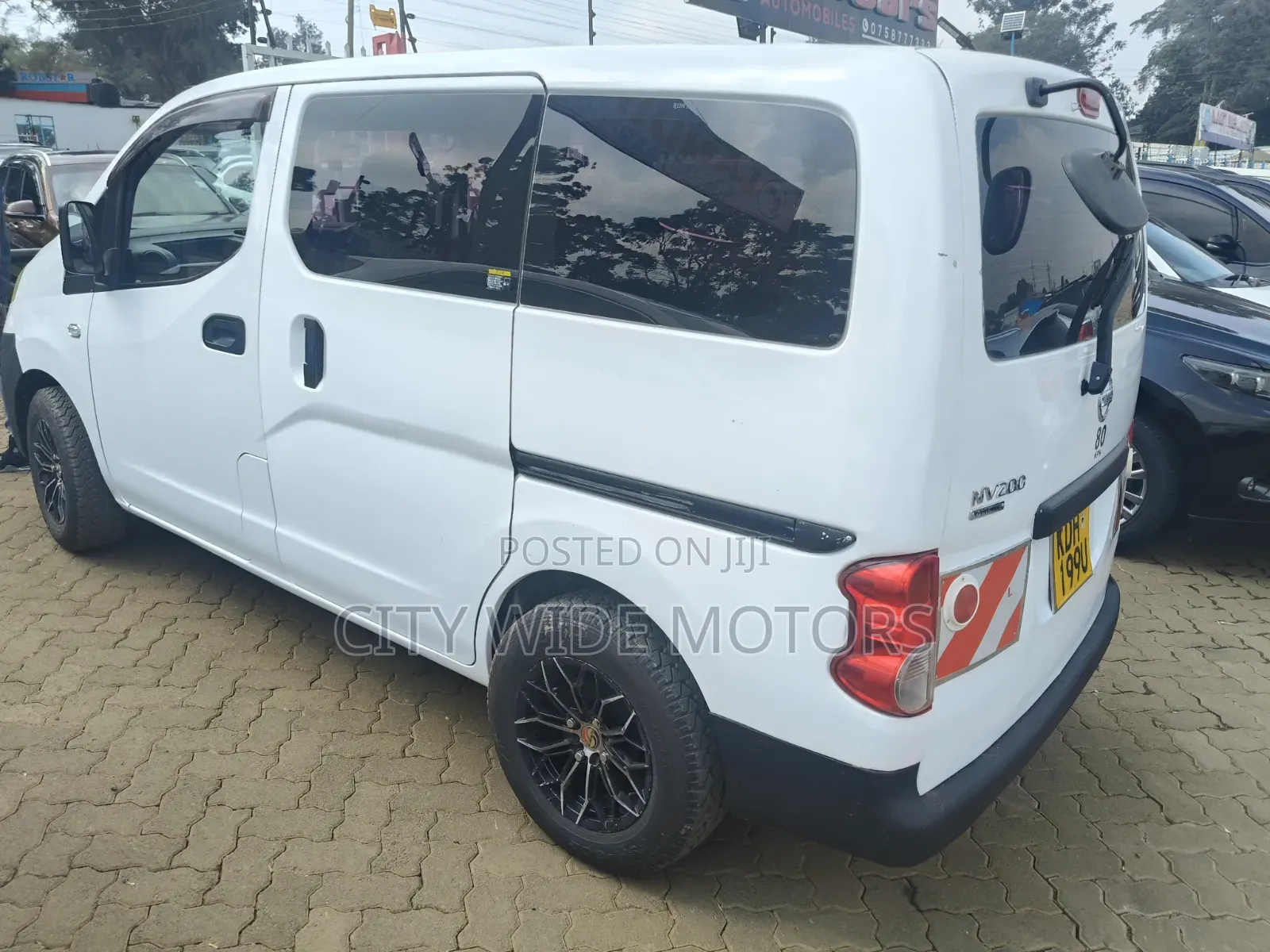 Nissan NV200 2015 White