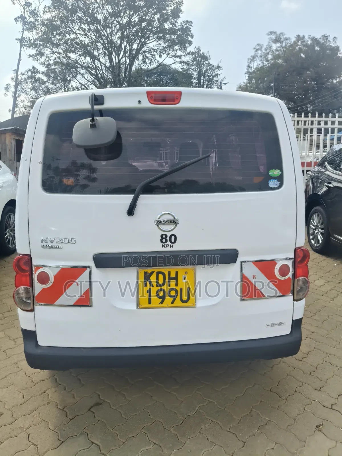 Nissan NV200 2015 White