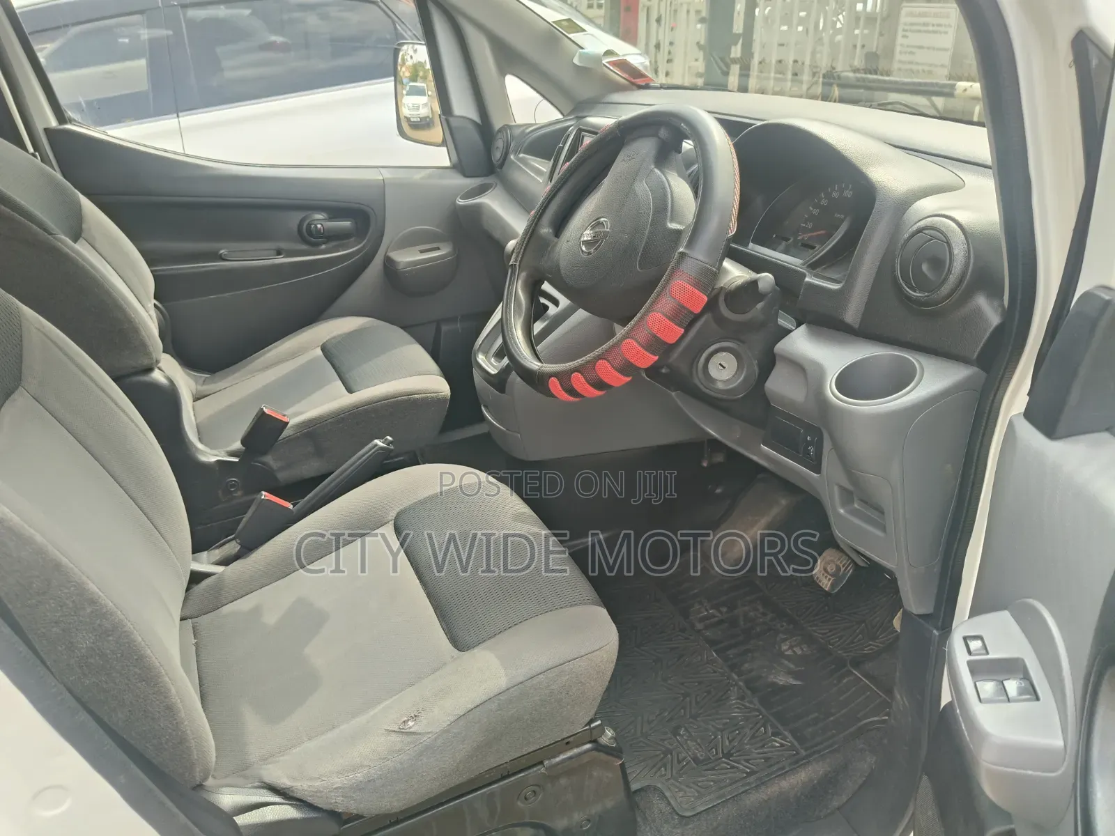 Nissan NV200 2015 White