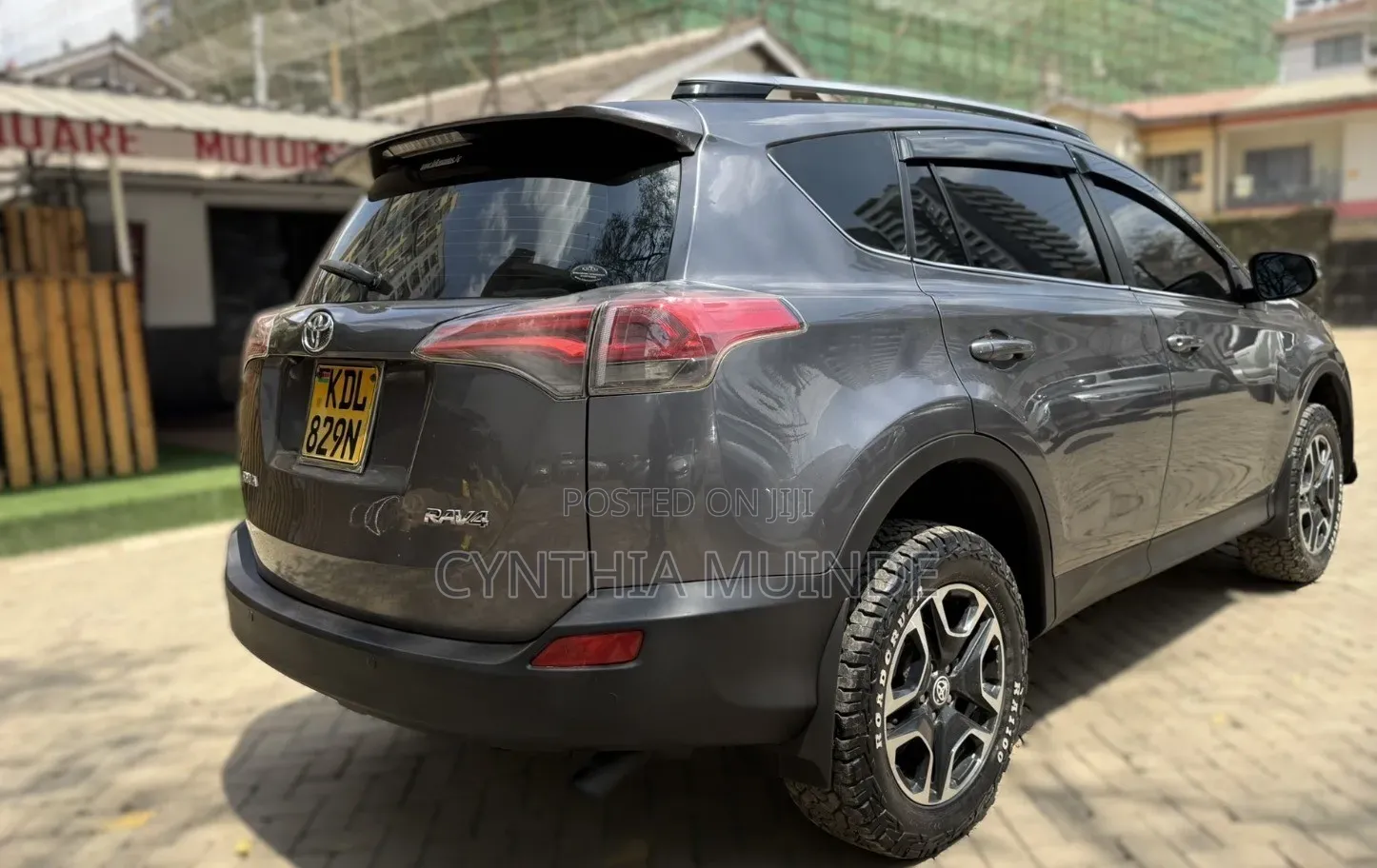 Toyota RAV4 2015