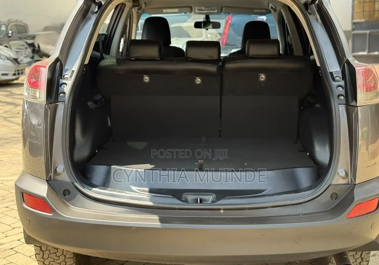Toyota RAV4 2015