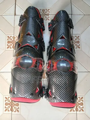 360 Plastic Kneequard