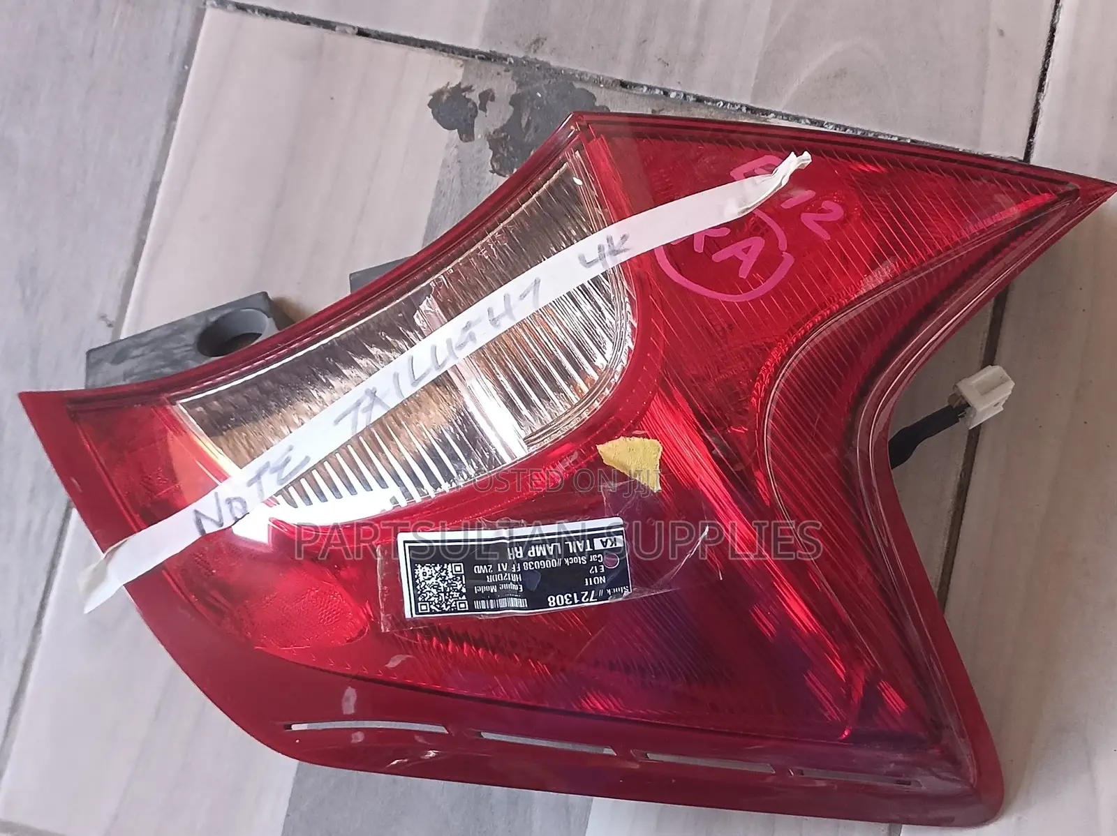 RHS Nissan Note 2012 Taillight