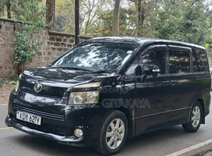 Toyota Voxy 2010 Black