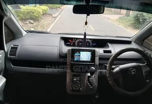 Toyota Voxy 2010 Black