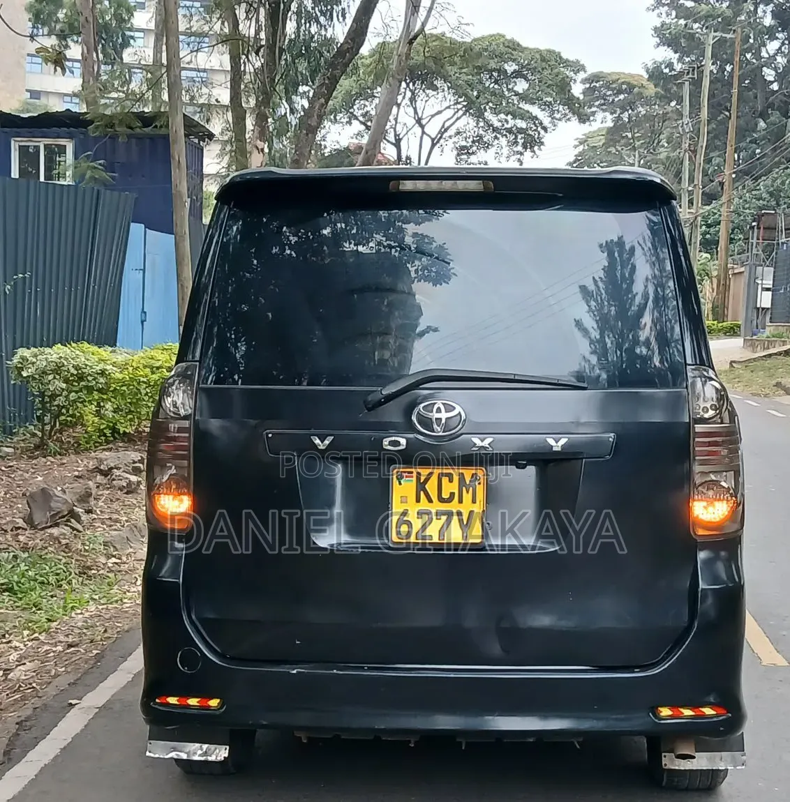 Toyota Voxy 2010 Black
