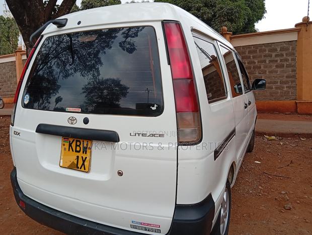 Toyota TownAce 2006 White - thumbnail 7