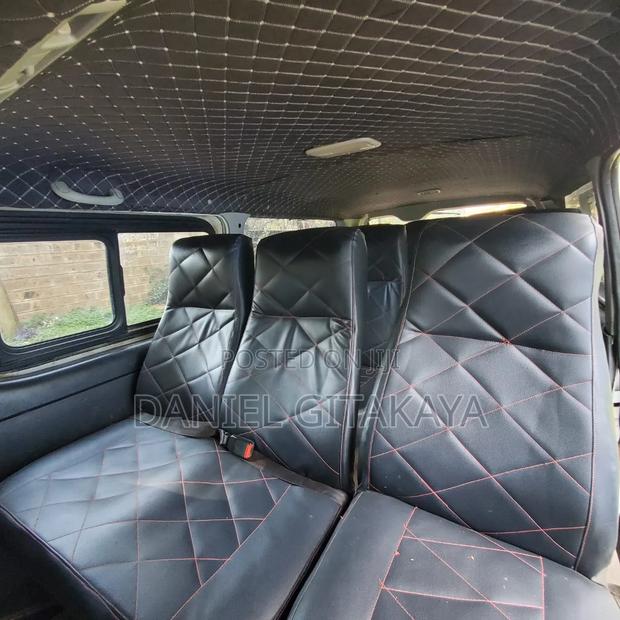 Toyota HiAce 2015 White - thumbnail 5